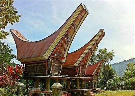 Rumah Adat Tongkonan Sulawesi Selatan Rumah Gambar Arsitektur