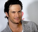 What sitcom did Oliver Hudson play in? - ABTC
