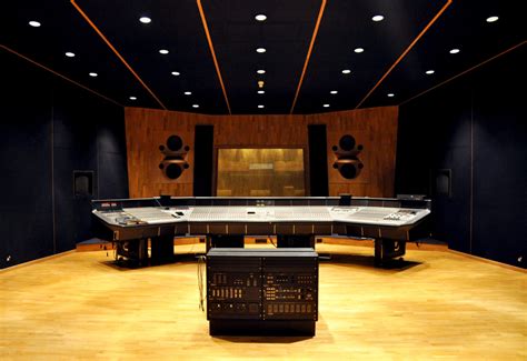 Tips For Effective Recording Studio Design Rulon International