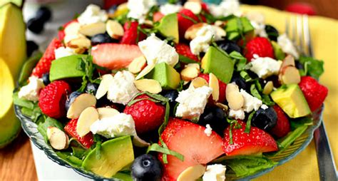 5 Refreshing Salads To Try This Summer