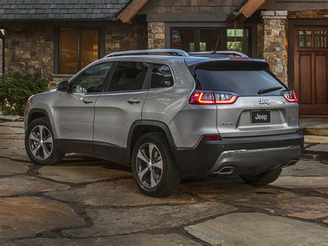The jeep cherokee is a line of suvs manufactured and marketed by jeep over five generations. 2021 Jeep Cherokee MPG, Price, Reviews & Photos | NewCars.com