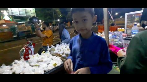 Ramdhan Pulang Terawih Minta Jajan Di Alun Alun Jajanan Alun Alun