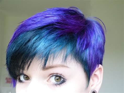 Image Result For Hair Blue Highlights Short Hair Hair Color Purple