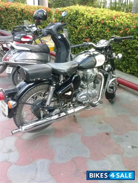 Dan is een refurbished fiets wat voor jou. Used 2012 model Royal Enfield Classic 350 for sale in ...