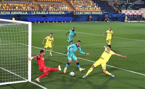 Goals Liga J35 ; Villareal – FC Barcelone 1-4