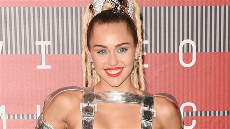 See All Of The Ridiculously Revealing Outfits Miley Cyrus Wore At The Vmas