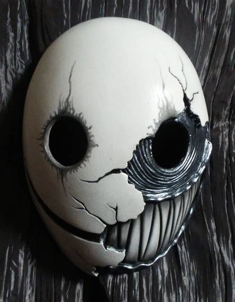 Smile Version 2 Resin Cast Mask