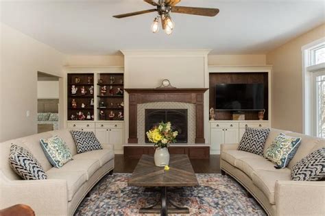 25+ Living Rooms with Dark Wood Floors for 2019 | Dark wood floors