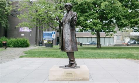 Spotlight On Statues Victoria Wood Bury