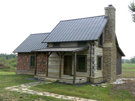 1820s Log Barn With An English Timber Frame Addition Designed And Built