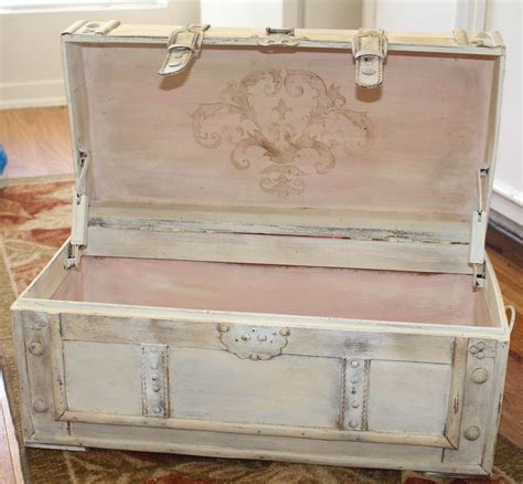Shabby Chic Chalk Painted Trunk Furniture Projects Furniture Makeover