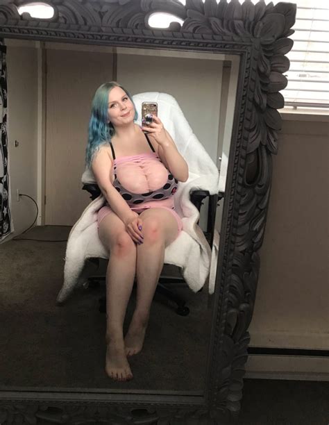 Cassie Opia Busty Chubbies On Social Media Busty Bbw Porn