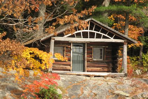 Keep Your Log Cabin Looking Beautiful Using These Restoration