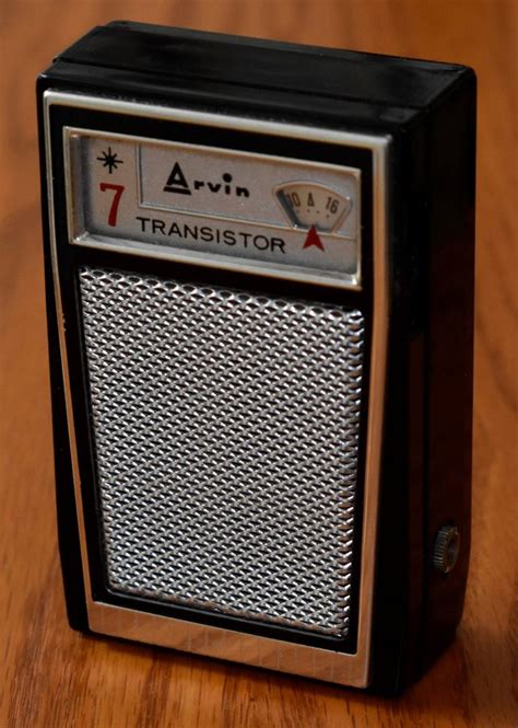 Vintage Arvin Mighty Mite Transistor Radio Model No 61r39 Jet Black