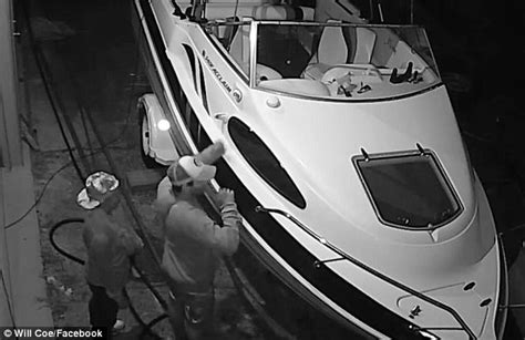 Amorous Thieves Filmed Having Sex Inside A Boat In Cairns Daily Mail