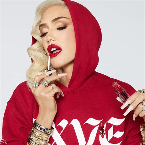 Gwen Stefani Has A New Makeup Line More Beauty News Hollywood411 News