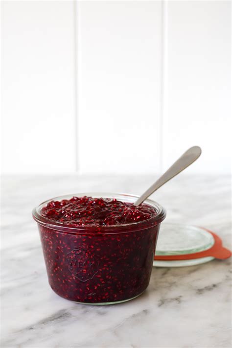 The Easiest Homemade Raspberry Jam Recipe Without Pectin — The Grit