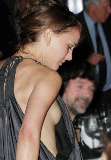 Kaya Scodelario Nude Boob Slipping Out Of Her Shirt Hot Nude Celebrities Sexy Naked Pics