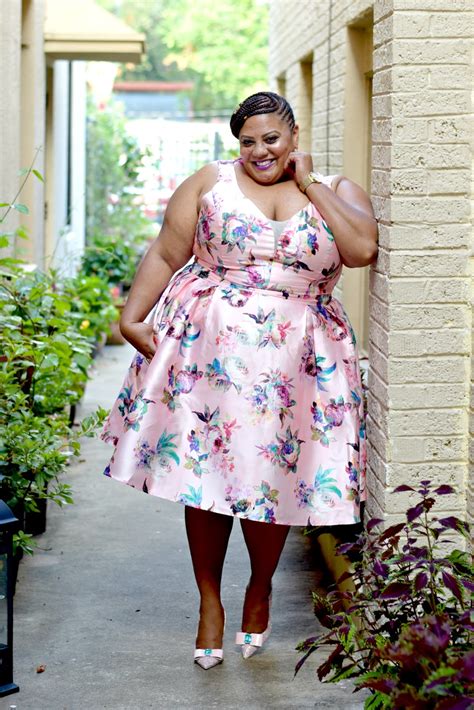 I Am Greatness Top Five Plus Size Bloggers To Follow