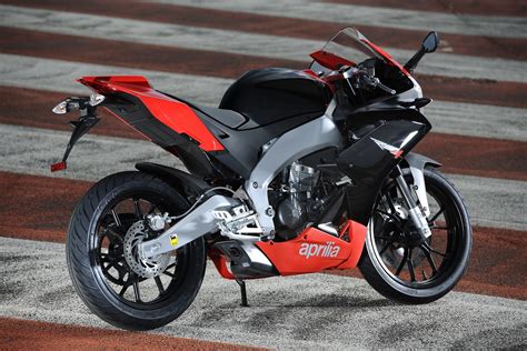 The New Aprilia Rs4 125 Available With The Quick Change Shift Indian