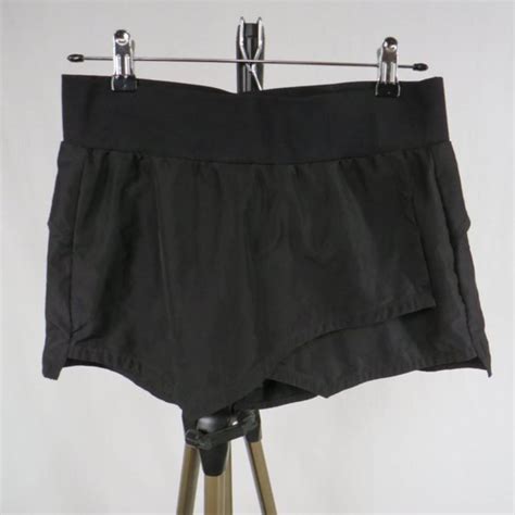 Lorna Jane Black Shorts With Hidden Zipper Pocket In Depop