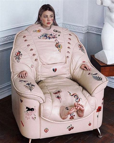 junji ito human chair