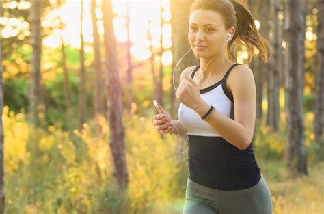 5 Ways To Stay Safe While Jogging Lake Oconee Health