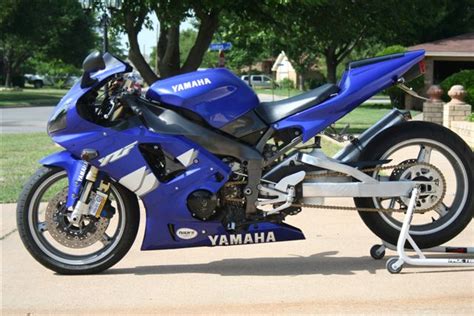 The 1999 yamaha yzf r offers 150 horsepower and is one of the most powerful bikes in its class. FS: 1999 Yamaha R1 - LS1TECH - Camaro and Firebird Forum ...