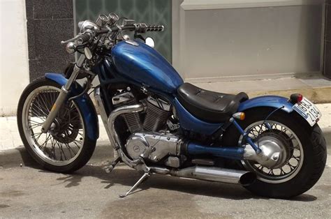 Suzuki Intruder Bobber 750