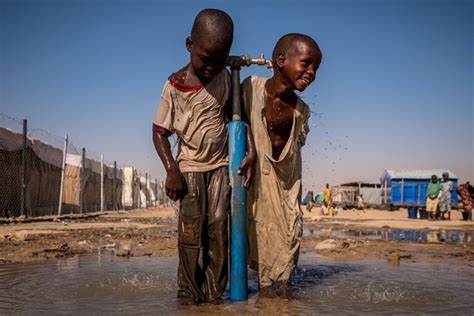La Falta De Agua Potable Un Riesgo Añadido Para Los Niños En Los