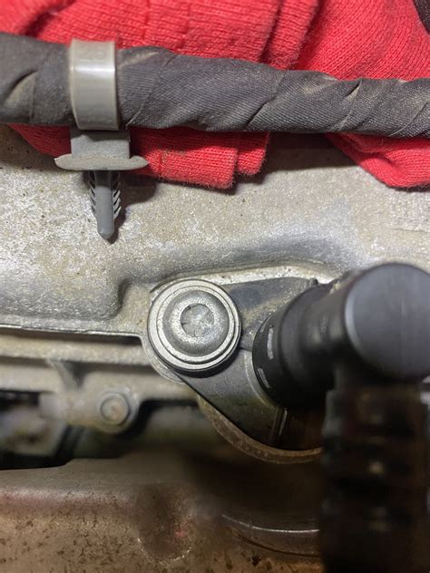 Pcv bolt | Chevrolet Malibu Forums