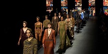 Fashion Week de Paris : revivez le défilé Dior en images - Cosmopolitan.fr