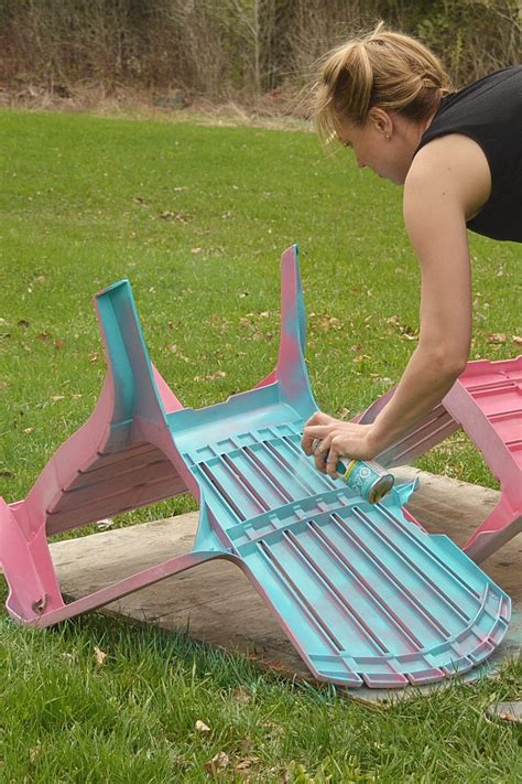 Detailed information can be found in etsy's cookies & similar technologies policy and our privacy policy. How to spray paint plastic chairs in 2020 | Painting ...