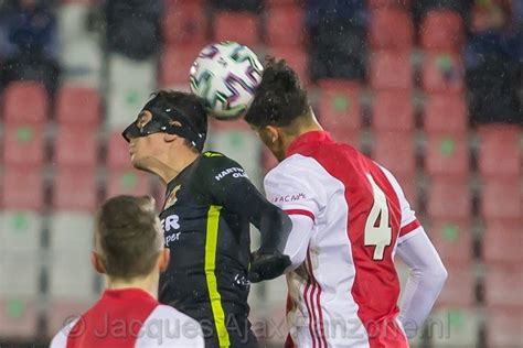 Jong Ajax In Slotseconden Onderuit Tegen Go Ahead Eagles Incl Fotos