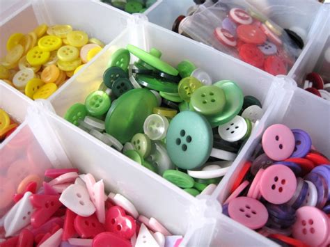 Button Craft Project Ideas How To Make Easy Crafts With