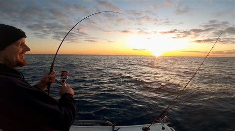 Skipping Work To Go Snapper Fishing Perth Wa Youtube
