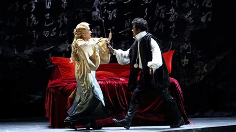 国家大剧院制作莎士比亚经典话剧《哈姆雷特》 订票北京喜剧院 演出门票 戏剧 国家大剧院