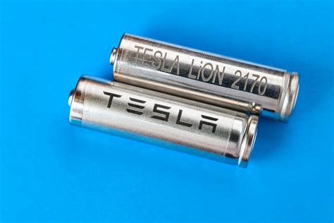 Teslas Different Battery Cell Types And Chemistry Explained History
