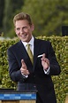 David Miscavige, Portraits