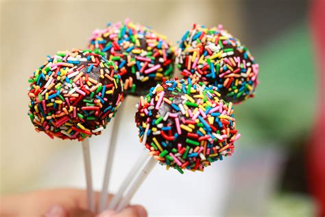 How To Make Birthday Cake Pops With Pictures Wikihow