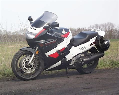 2021 honda cbr1000rr specifications, review, features, colors, and photos. 2000 Honda CBR 1000 F: pics, specs and information ...