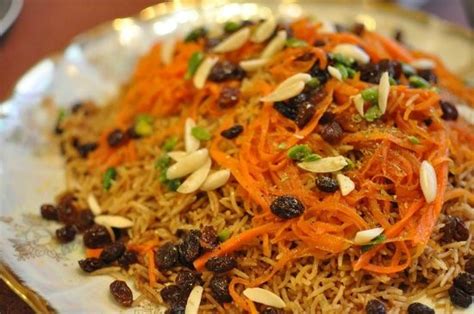 Here, the traiditional lamb or chicken is repalced with jackfruit. Kabuli Palau - ein Rezept
