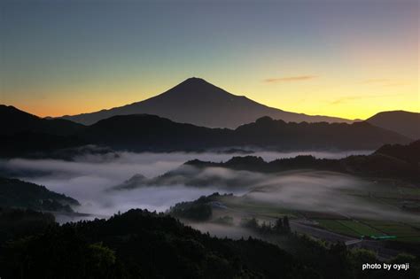 今朝の雲海と富士山 富士山見えたら‥