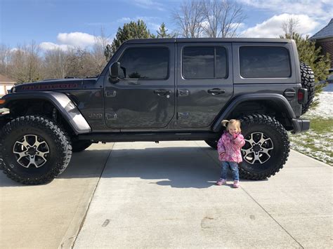 37s On Stock Rubicon Rims Page 2 2018 Jeep Wrangler Forums Jl