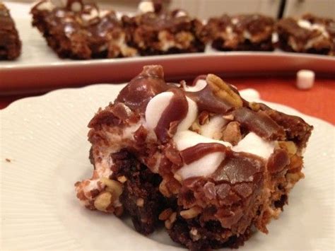 Add flour, salt, vanilla, and peppermint extract, beating to combine. Mississippi Mud Bars | Recipe | Desert recipes, Delicious ...