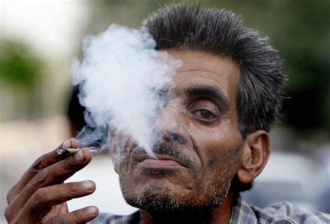 Tobacco Use In India Could Lead To Death Toll Of 1 5 Million Yearly By 2020 Huffpost