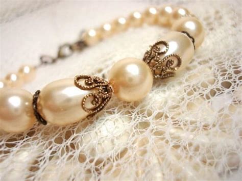 Bridal Bracelet Pearl Bracelet With Swarovski Light Gold Pearls And
