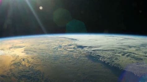 Breathtaking Time Lapse Of Earth From Space