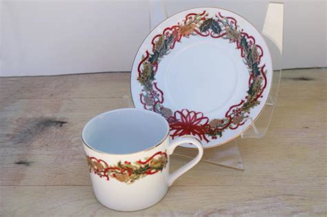 Vintage Christmas Garland Holiday China Cup And Saucer Set Andrea By