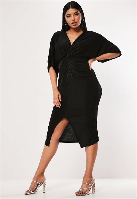 Plus Size Glänzendes Kimono Midikleid In Schwarz Missguided